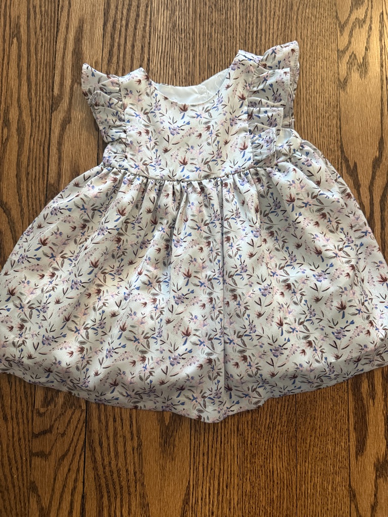 Nordstrom Ivory Floral Ruffle-Sleeve Dress - 9m